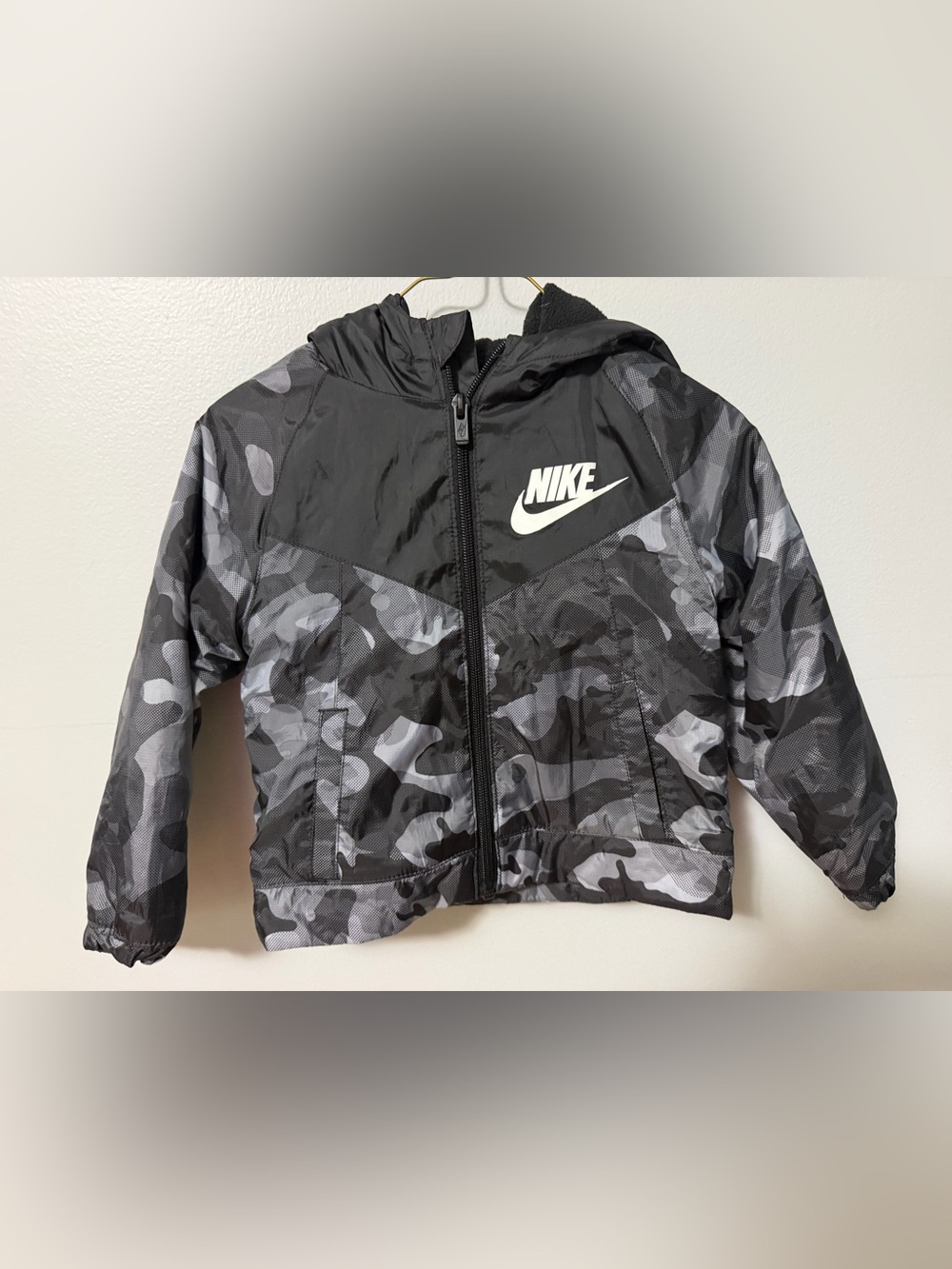 Nike Toddler Boys 2T Gray Black Camo Hooded Sherpa Lined Jacket Coat